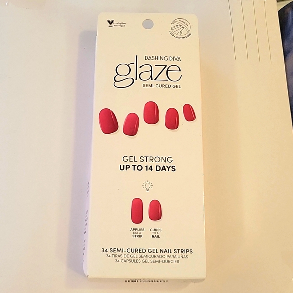 NWT Dashing Diva "Raspberry Pink" glaze Semi-Cured Gel Nail Strips - New, Unope…